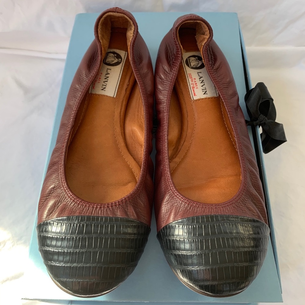 LANVIN Textured Cap-Toe Ballet Flats Burgundy 38